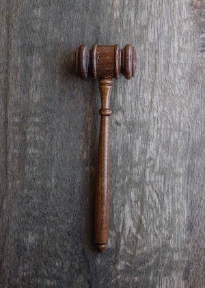 Legal hammer 3 Blogging legal templates